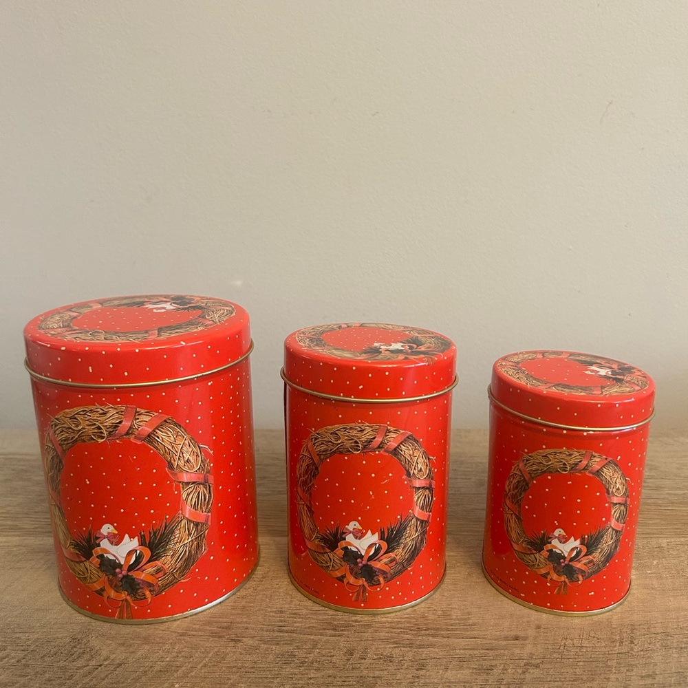 Vintage‎ 1987 House of Lloyd Goose Christmas  Nesting Tins-set of 3 Wreath Red